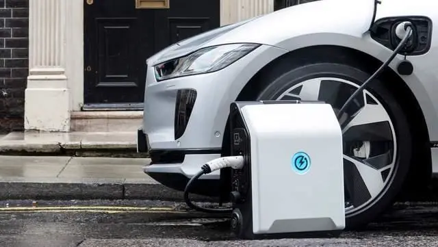 The UK launches an electric car "power bank" that can increase 32 km-mileage(图3)