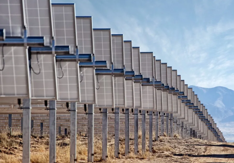 Array profits plummeted by 65%!24v lifepo4 battery